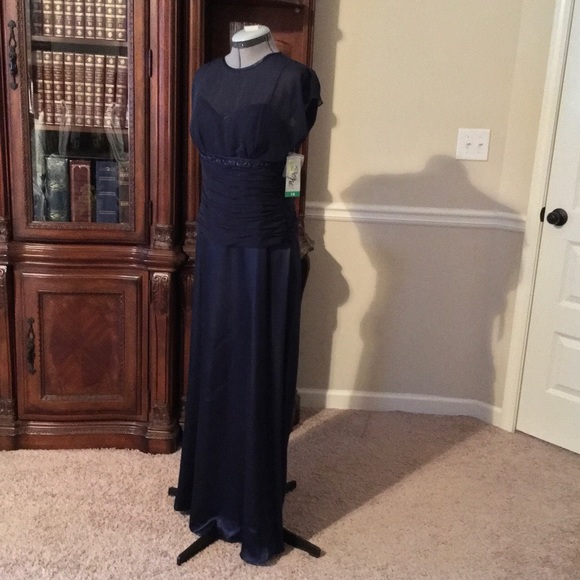 Navy Patra Gown - Picture 4 of 8